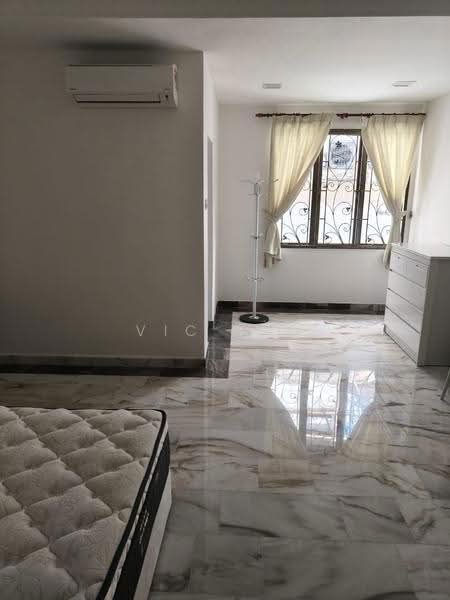 Semi-Detached House for Sale in Cheras (Selangor) - Vic Tan - Bedroom - PropertyGuru.com.my
