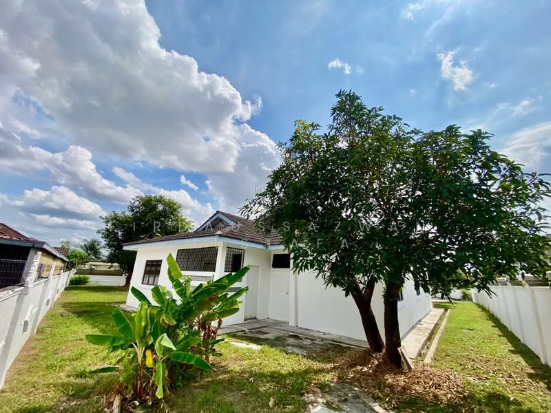 Bandar Rinching Seksyen 1 untuk Untuk Dijual - RM 850,000, Apr 2026 - Exterior - PropertyGuru.com.my