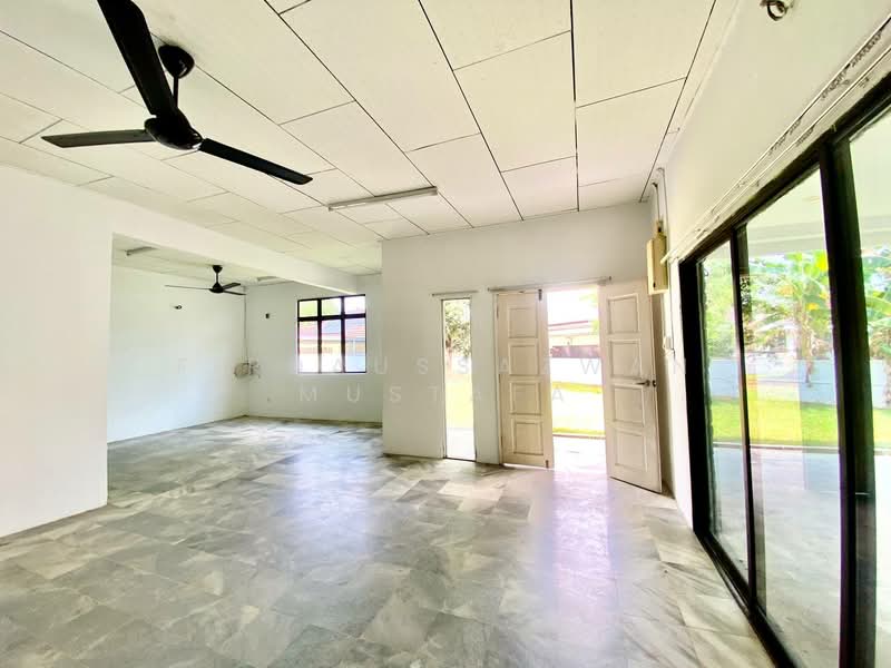 Bandar Rinching Seksyen 1 untuk Untuk Dijual - RM 850,000, Apr 2026 - Interior - PropertyGuru.com.my