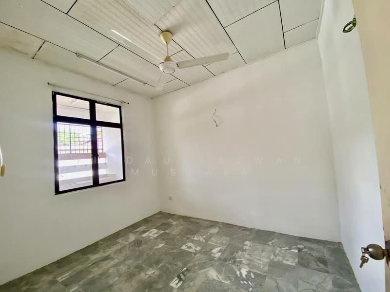 Bandar Rinching Seksyen 1 untuk Untuk Dijual - RM 850,000, Apr 2026 - Interior - PropertyGuru.com.my