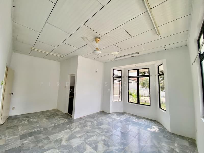 Bandar Rinching Seksyen 1 untuk Untuk Dijual - RM 850,000, Apr 2026 - Interior - PropertyGuru.com.my