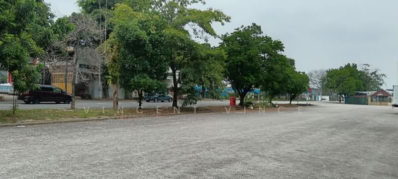 Factory for Rent in Seri Kembangan (Selangor) - Vincent Vince - Exterior - PropertyGuru.com.my