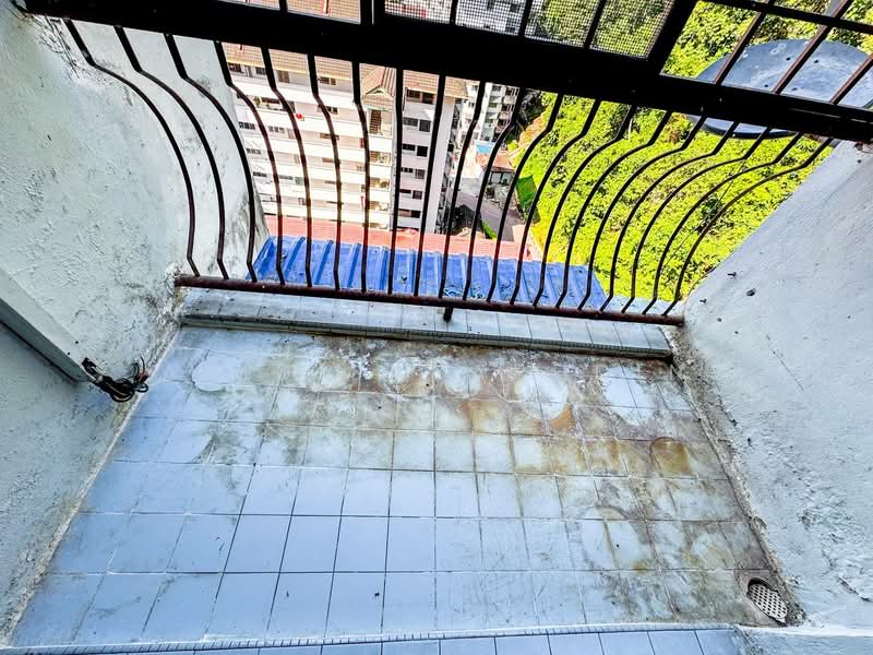 Desa View Towers untuk Untuk Dijual - RM 350,000, Apr 2026 - Balcony - PropertyGuru.com.my