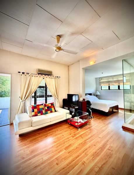 Tanjung Tokong untuk Untuk Dijual - RM 1,800,000, Apr 2026 - Living Room - PropertyGuru.com.my