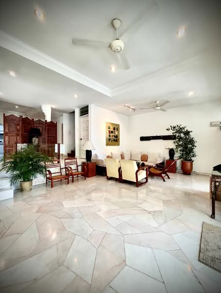 Tanjung Tokong untuk Untuk Dijual - RM 1,800,000, Apr 2026 - Living Room - PropertyGuru.com.my