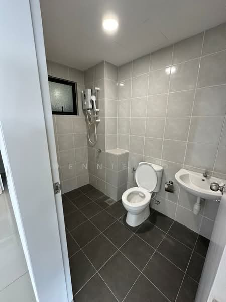 Service Residence for Sale at Huni @ Eco Ardence - Wennie Ho - Bathroom - PropertyGuru.com.my