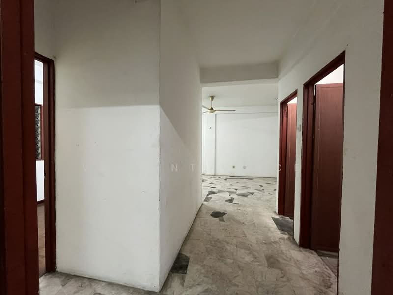 Apartment Serindit untuk Untuk Dijual - RM 208,000, Apr 2026 - Corridor - PropertyGuru.com.my