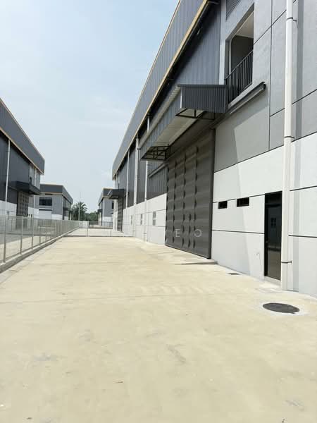 Detached Factory for Rent in Kampung Sri Cheeding (Jenjarom) - Lim Jeon - Exterior - PropertyGuru.com.my