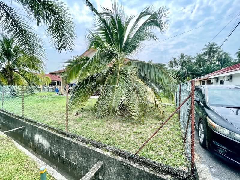 1-storey Terraced House for Sale in Kampung Tok Muda (Kapar) - Shamzjoe . - Exterior - PropertyGuru.com.my