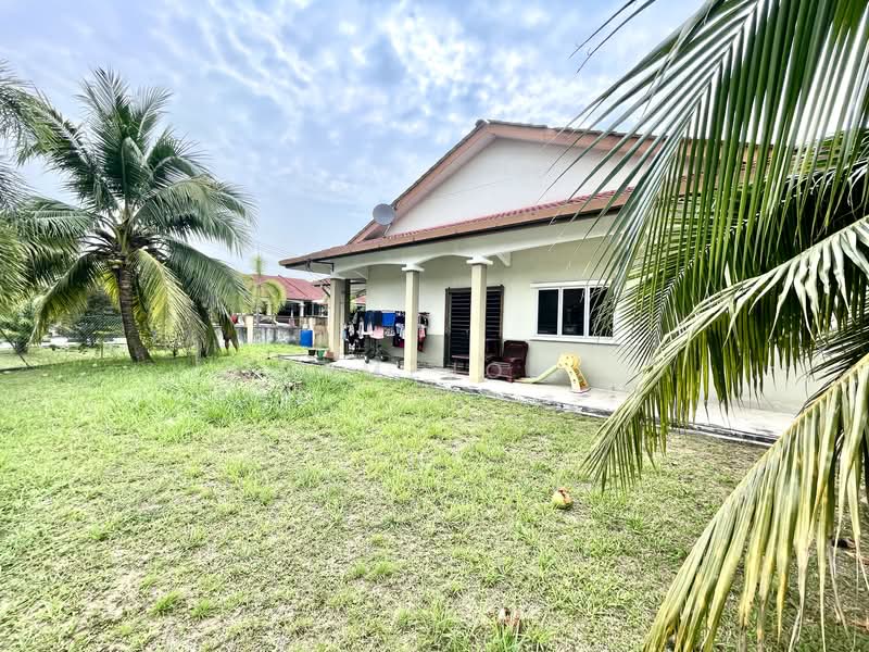 1-storey Terraced House for Sale in Kampung Tok Muda (Kapar) - Shamzjoe . - Exterior - PropertyGuru.com.my