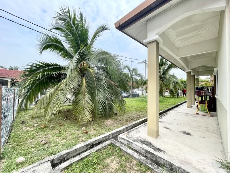 1-storey Terraced House for Sale in Kampung Tok Muda (Kapar) - Shamzjoe . - Exterior - PropertyGuru.com.my