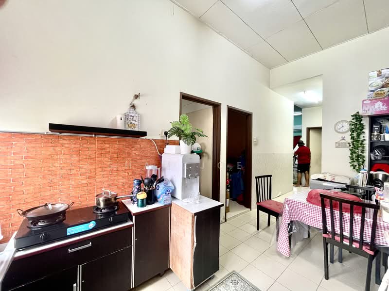 1-storey Terraced House for Sale in Kampung Tok Muda (Kapar) - Shamzjoe . - Kitchen - PropertyGuru.com.my