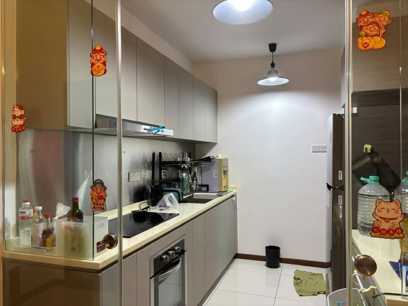 Crescent Bay Suites (Teluk Bayu) untuk Untuk Dijual - RM 450,000, Apr 2026 - Kitchen - PropertyGuru.com.my