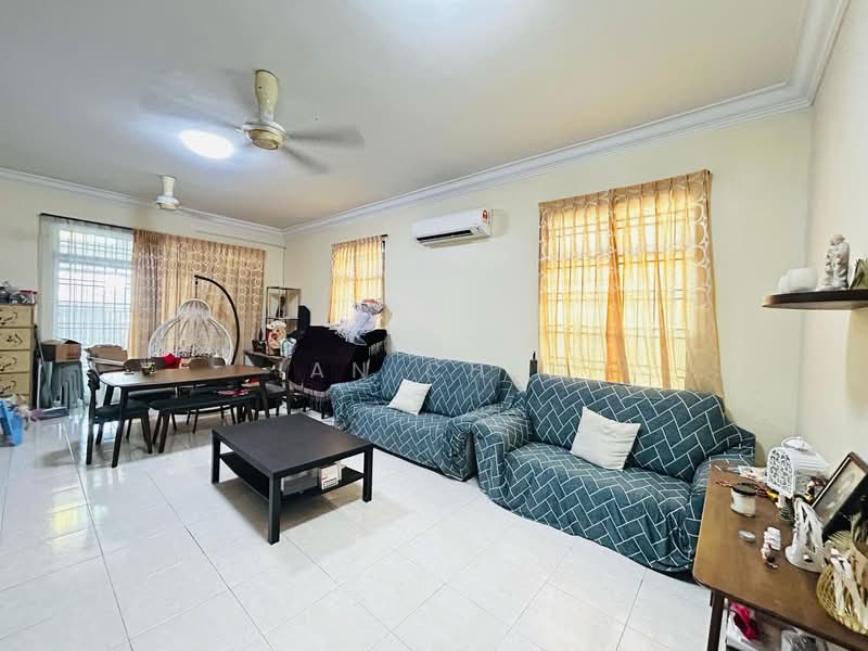 Rumah Teres untuk Dijual di Taman Bestari Indah (Ulu Tiram) - Ian Chen - PropertyGuru.com.my