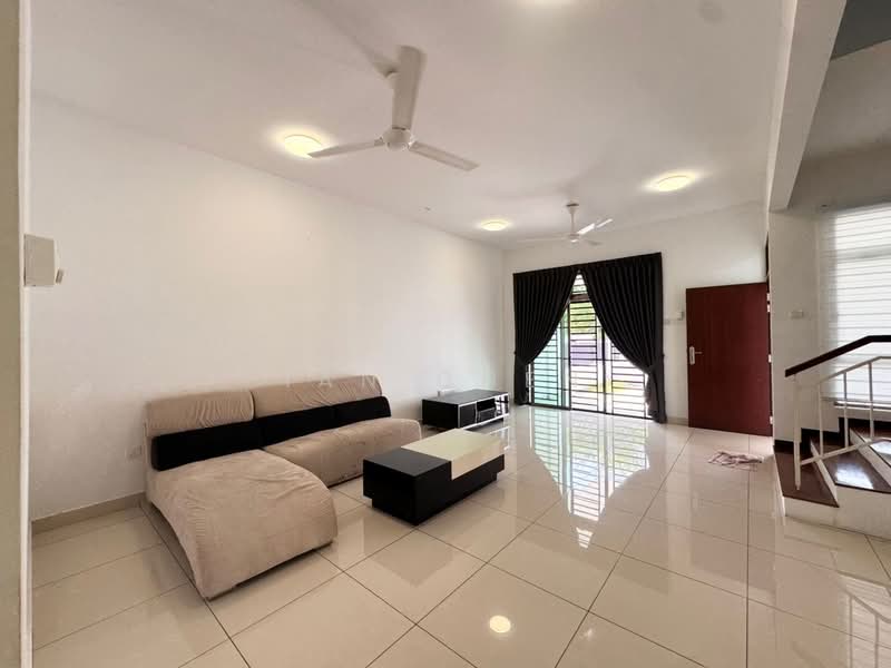 Taman Mutiara Rini untuk Untuk Disewa - RM 3,000 /bulan, Apr 2026 - Living Room - PropertyGuru.com.my
