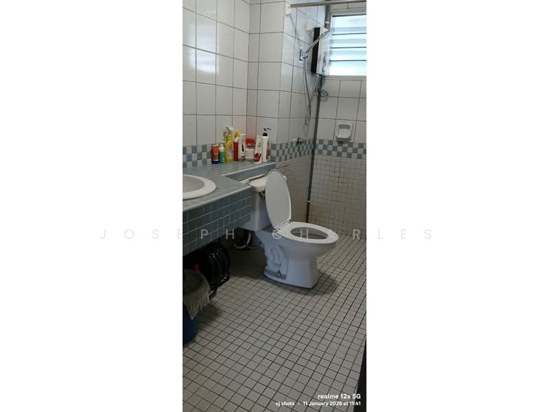 Kondominium untuk Dijual di Seri Bulan - Joseph Charles - Bathroom - PropertyGuru.com.my