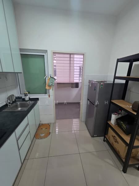 The Holmes 1 untuk Untuk Disewa - RM 2,200 /bulan, Apr 2026 - Kitchen - PropertyGuru.com.my