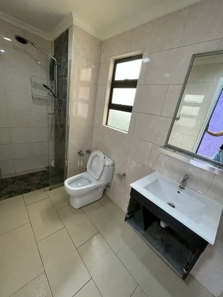 Condominium for Rent at Sunway Sutera Condominium - Ethan Swe - Bathroom - PropertyGuru.com.my