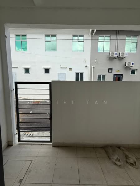 Rumah Teres 2 Tingkat untuk Dijual di Johor Bahru (Johor) - Daniel Tan - Exterior - PropertyGuru.com.my