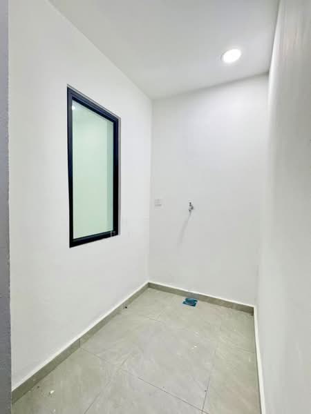 2-storey Terraced House for Sale in Bandar Baru Permas Jaya (Permas Jaya) - Loong Hing Liong - Interior - PropertyGuru.com.my