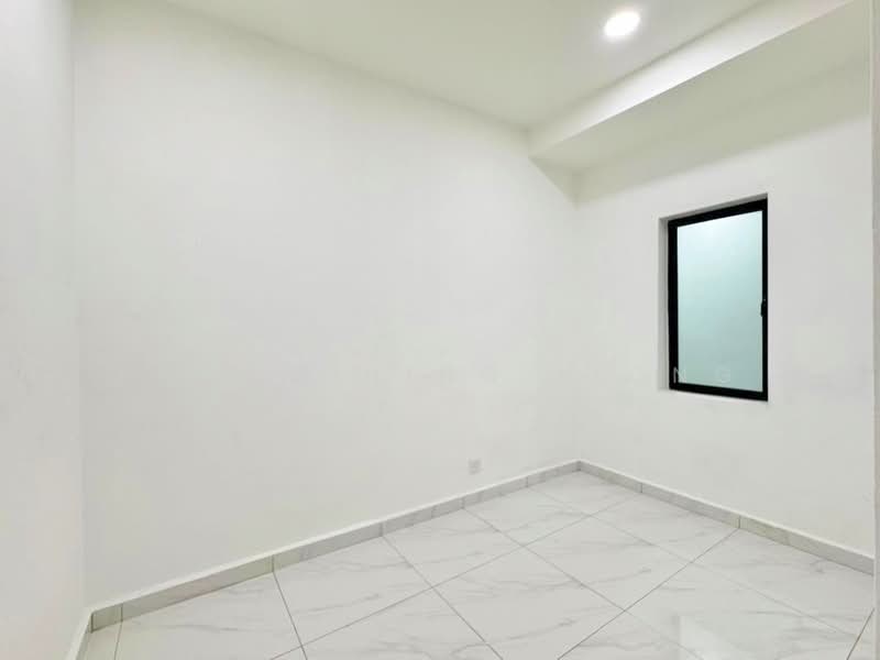 2-storey Terraced House for Sale in Bandar Baru Permas Jaya (Permas Jaya) - Loong Hing Liong - Interior - PropertyGuru.com.my