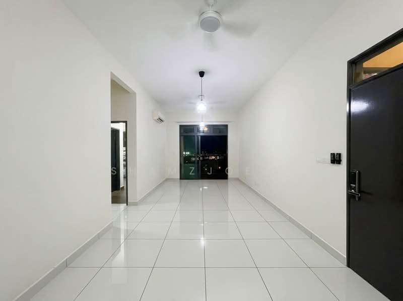 Kondominium untuk Disewa di Aura Residence - Shamzjoe . - Living Room - PropertyGuru.com.my