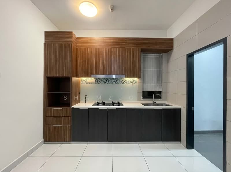 Kondominium untuk Disewa di Aura Residence - Shamzjoe . - Kitchen - PropertyGuru.com.my