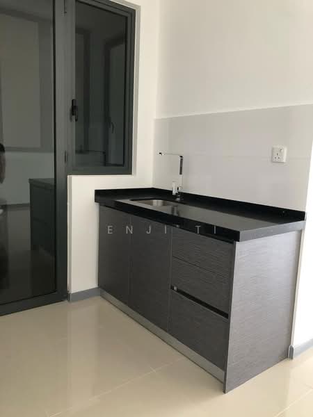 United Point (Residensi Berpadu) untuk Untuk Dijual - RM 560,000, Apr 2026 - Kitchen - PropertyGuru.com.my