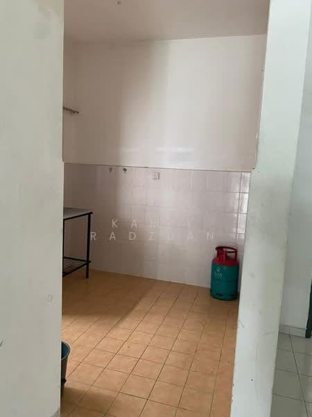 Pangsapuri untuk Disewa di Green Villa - Kamil Radzuan - Kitchen - PropertyGuru.com.my