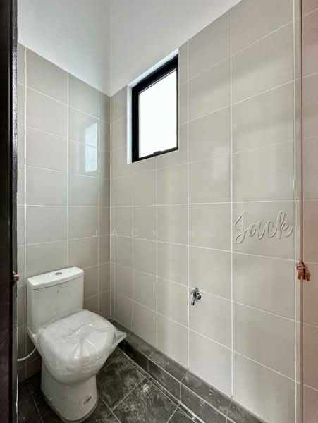 Shop / Office for Rent in Taman Machang Bubok (Bukit Mertajam) - Jack Ng - Bathroom - PropertyGuru.com.my