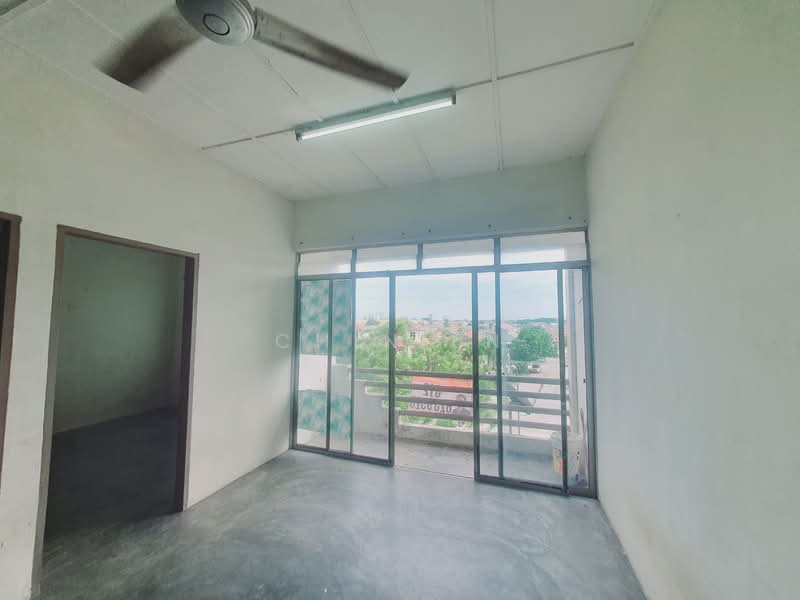 Flat for Sale at Taman Malim Jaya - CHIN FN - Balcony - PropertyGuru.com.my
