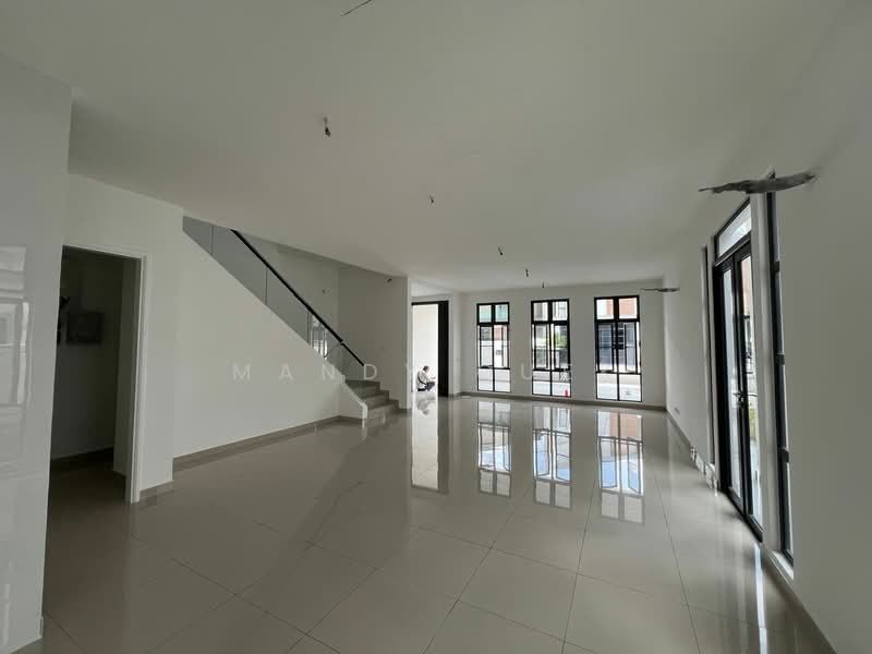Cluster House for Rent in Setia Tropika (Johor Bahru) - Mandy Quek - Living Room - PropertyGuru.com.my