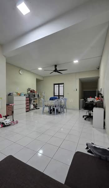 Condominium for Sale at Kemuncak Shah Alam - TS Low - Living Room - PropertyGuru.com.my