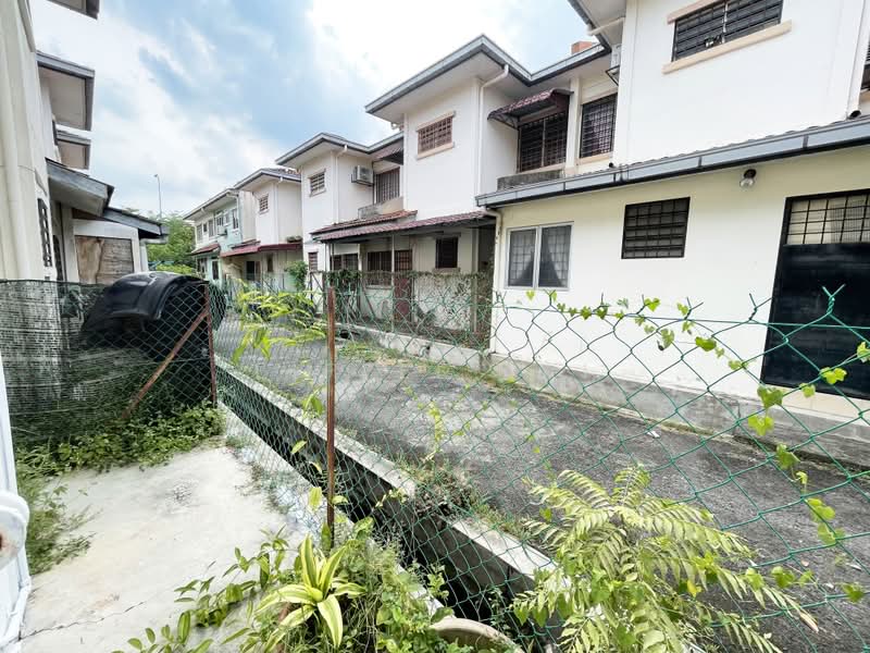 2-storey Terraced House for Rent in Taman Sutera (Kajang) - Eiffel Lai - Exterior - PropertyGuru.com.my