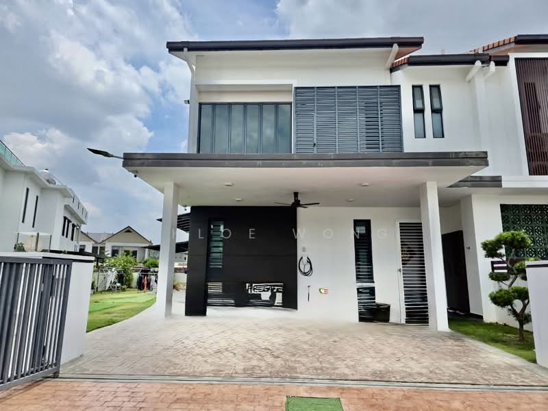 Semi-Detached House for Sale in Bandar Kinrara (Selangor) - Chloe Wong - Exterior - PropertyGuru.com.my