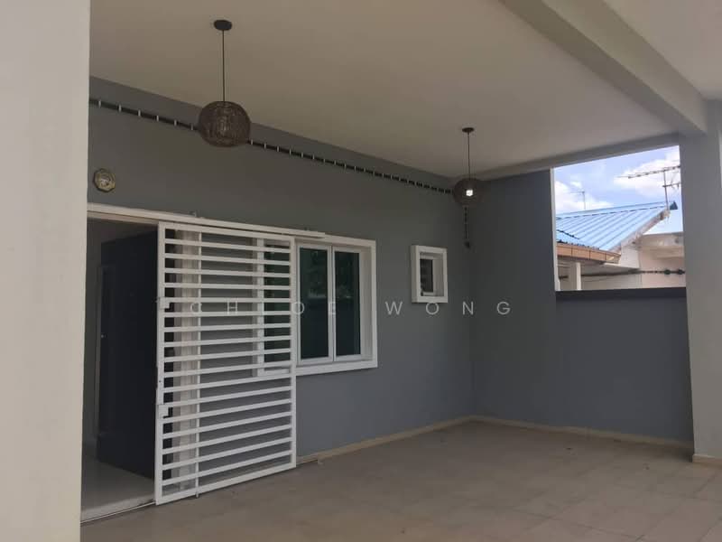 1-storey Terraced House for Sale in Bandar Kinrara (Selangor) - Chloe Wong - Exterior - PropertyGuru.com.my