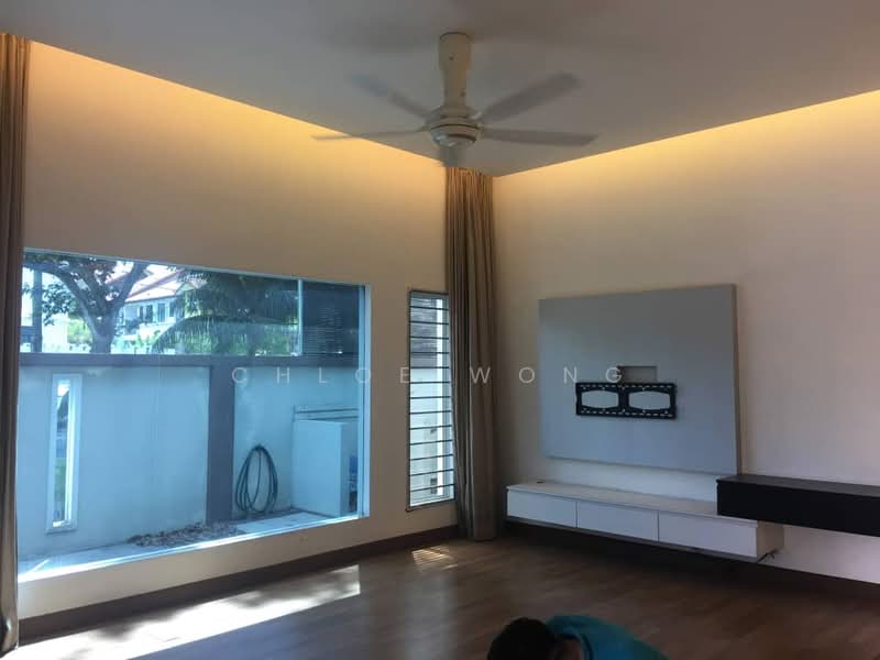 1-storey Terraced House for Sale in Bandar Kinrara (Selangor) - Chloe Wong - Living Room - PropertyGuru.com.my