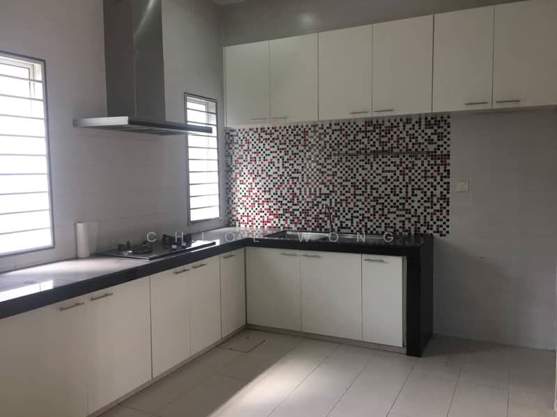 1-storey Terraced House for Sale in Bandar Kinrara (Selangor) - Chloe Wong - Kitchen - PropertyGuru.com.my