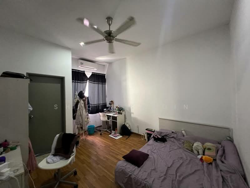 2-storey Terraced House for Sale in Bandar Puncak Alam (Puncak Alam) - Shiqin Saidin - Bedroom - PropertyGuru.com.my