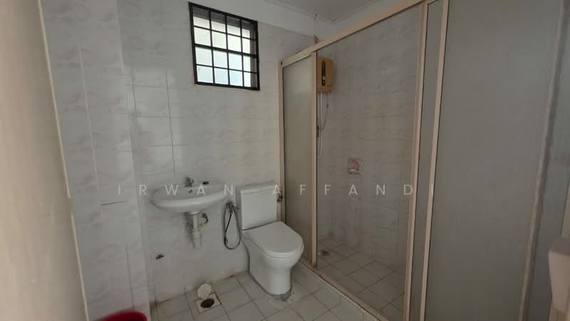 Condominium for Sale at Sri Mahligai - Irwan Affandi - Bathroom - PropertyGuru.com.my