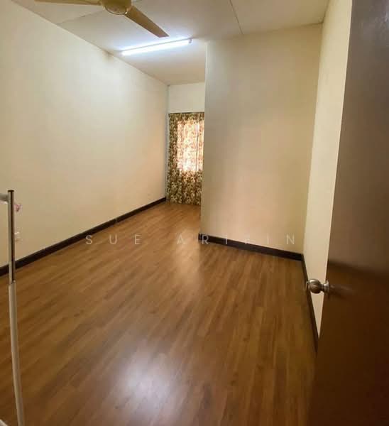 2-storey Terraced House for Sale in Denai Alam (Shah Alam) - Sue Arifin - Interior - PropertyGuru.com.my