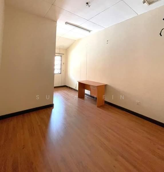 2-storey Terraced House for Sale in Denai Alam (Shah Alam) - Sue Arifin - Interior - PropertyGuru.com.my