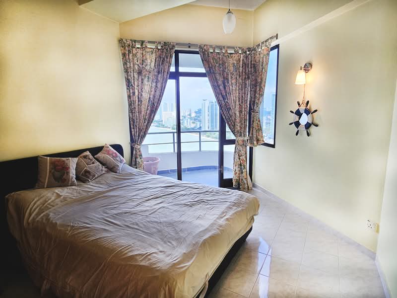 Condominium for Sale at Marina Tower (Ratu Mutiara) - Eiffel Huam - Bedroom - PropertyGuru.com.my