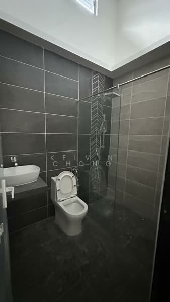 Semi-Detached House for Rent in Klebang Ria (Chemor) - Kelvin Chong - Bathroom - PropertyGuru.com.my
