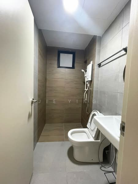 Pangsapuri untuk Disewa di Vivo Executive Apartment - Jie Ying - Bathroom - PropertyGuru.com.my