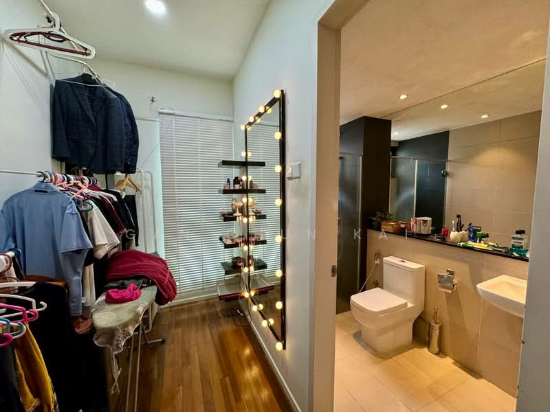 Kondominium untuk Disewa di Raffel Tower - Gan Chun Kai - Bathroom - PropertyGuru.com.my
