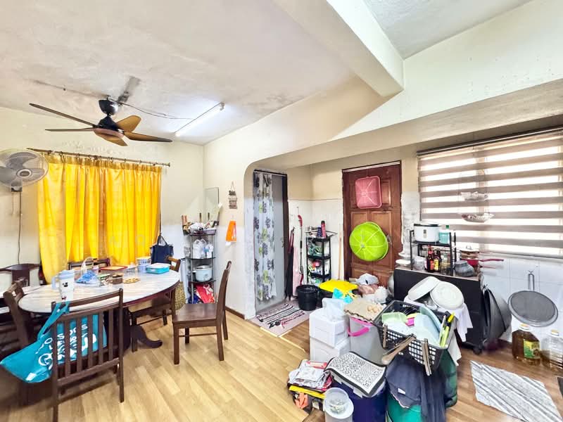 3-storey Terraced House for Sale in Taman Bukit Teratai (Ampang) - Aqillah Razali - PropertyGuru.com.my