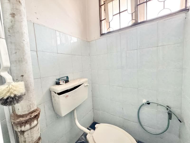 3-storey Terraced House for Sale in Taman Bukit Teratai (Ampang) - Aqillah Razali - PropertyGuru.com.my