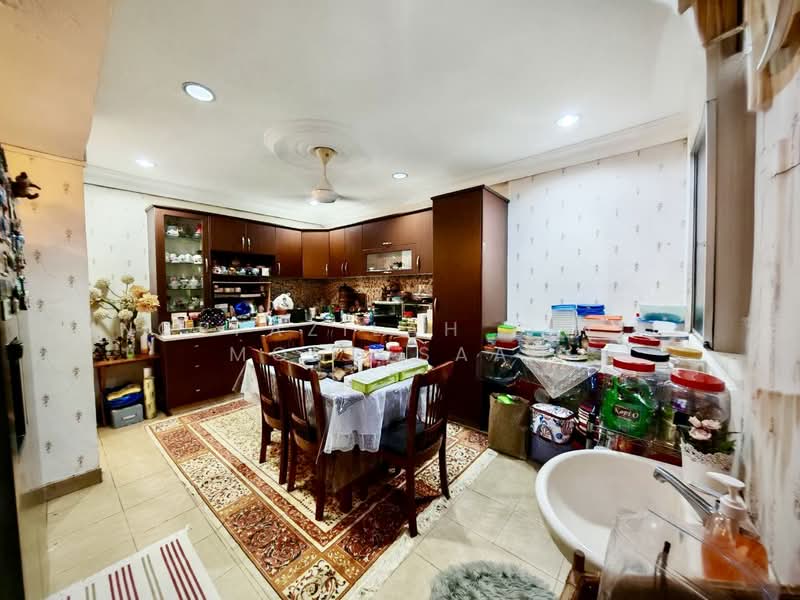 Endlot, 2 Storey Terrace, Jalan Cecawi, Kota Damansara untuk Untuk Dijual - RM 830,000, Apr 2026 - Kitchen - PropertyGuru.com.my