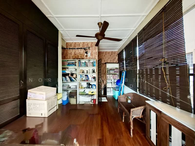 Endlot, 2 Storey Terrace, Jalan Cecawi, Kota Damansara untuk Untuk Dijual - RM 830,000, Apr 2026 - Study - PropertyGuru.com.my